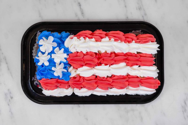 4th of July Pull Apart Ice Cream Cupcakes - 8 cupcakes